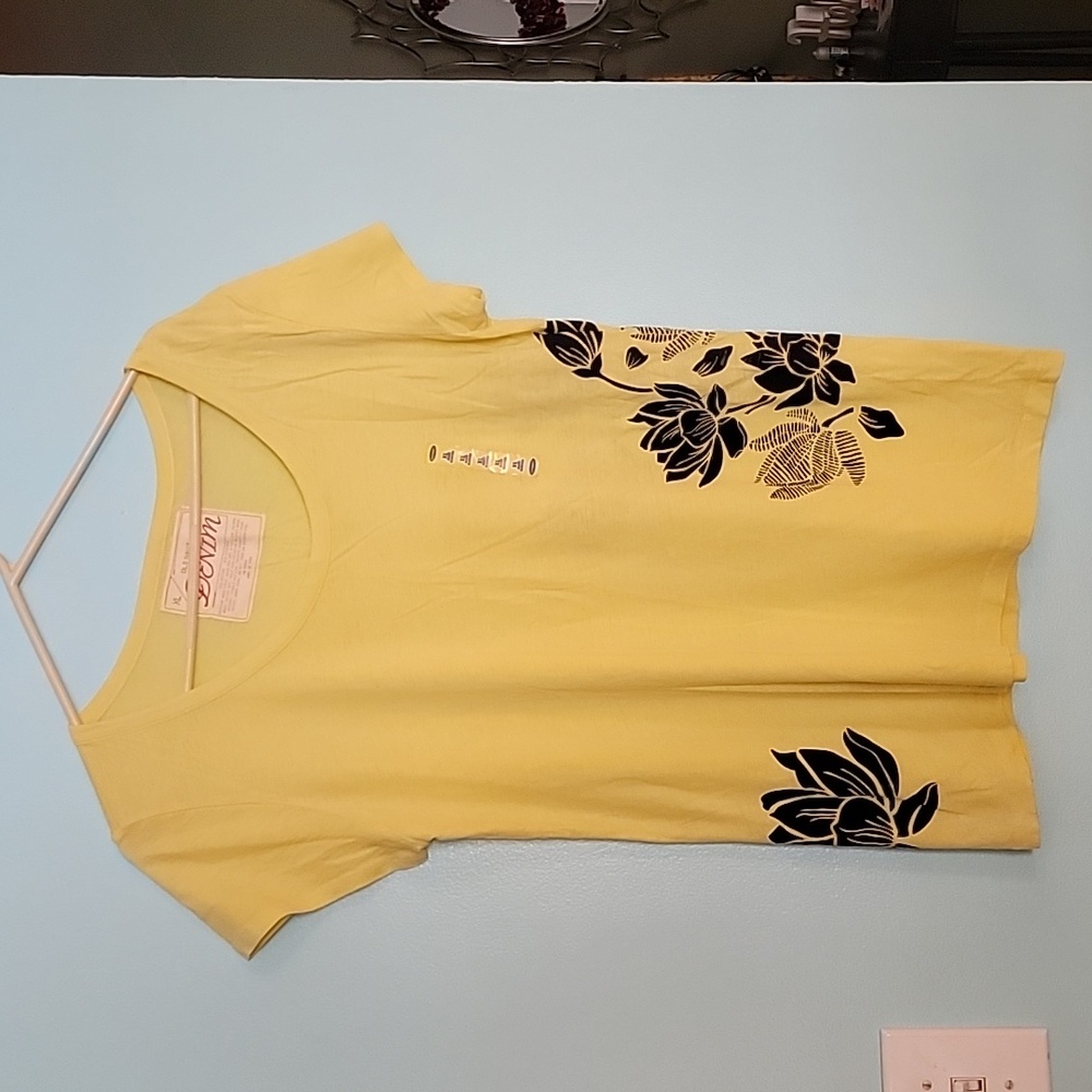Womens tee shirt